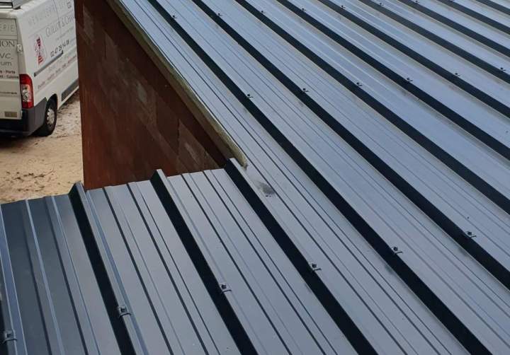 Expertise en zinguerie pour une étanchéité parfaite.